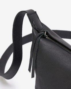 Crescent Bag Cloud -Cloveras Fashion Shop 56010764 001 e