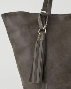 Tassel Key Fob Tribe -Cloveras Fashion Shop 56080445 K31 b